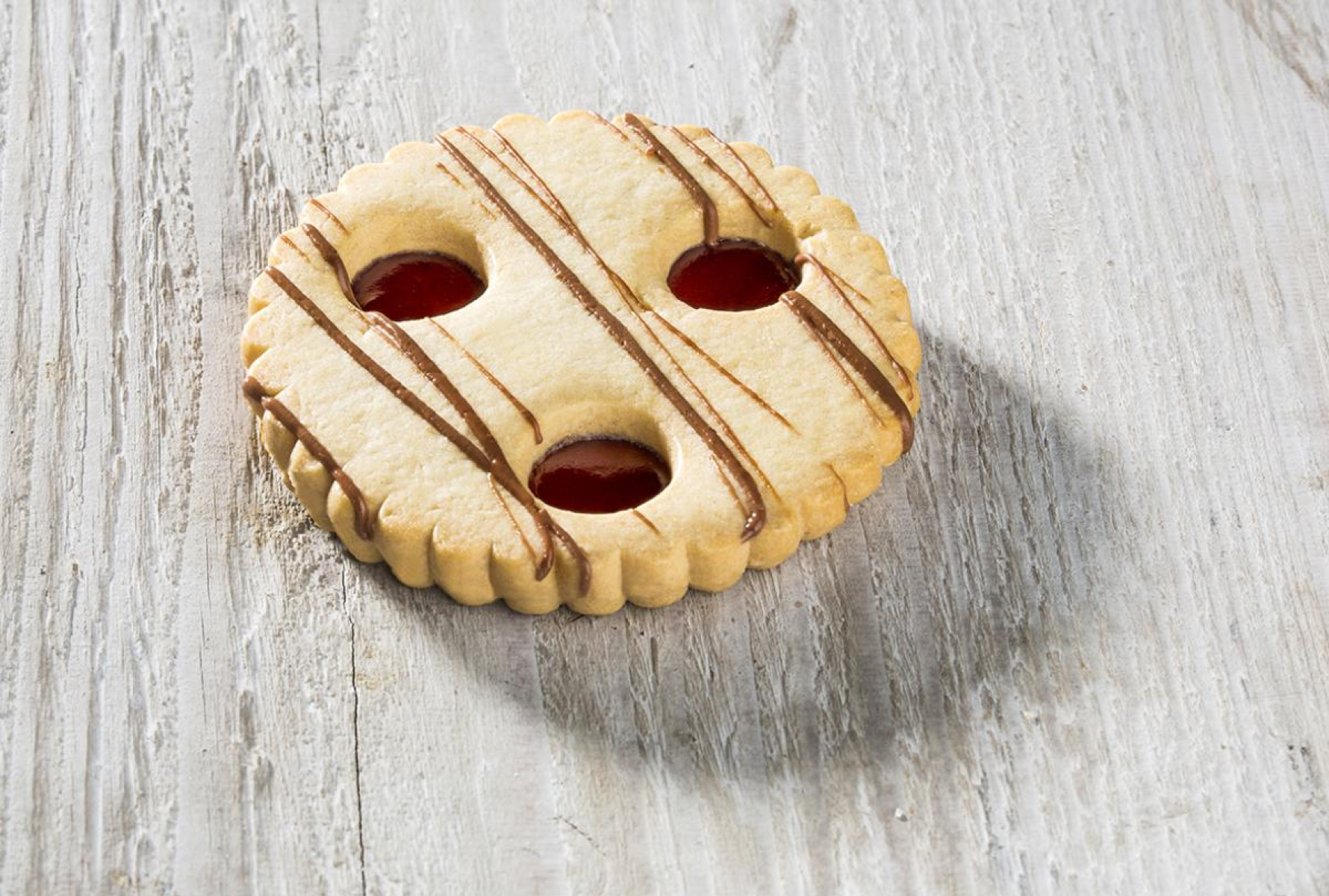 Spitzbuben (mit feiner Johannisbeermarmelade)
