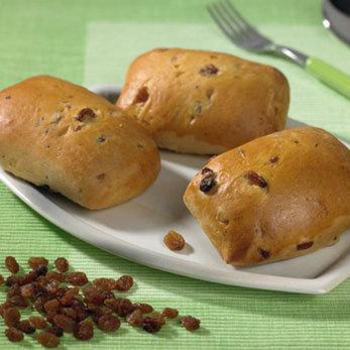 Rosinenbrötchen (aufgebacken)